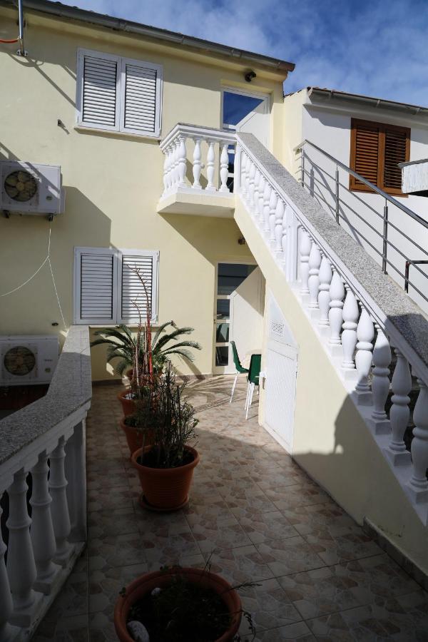 Bajlo Apartman Malo Grablje
